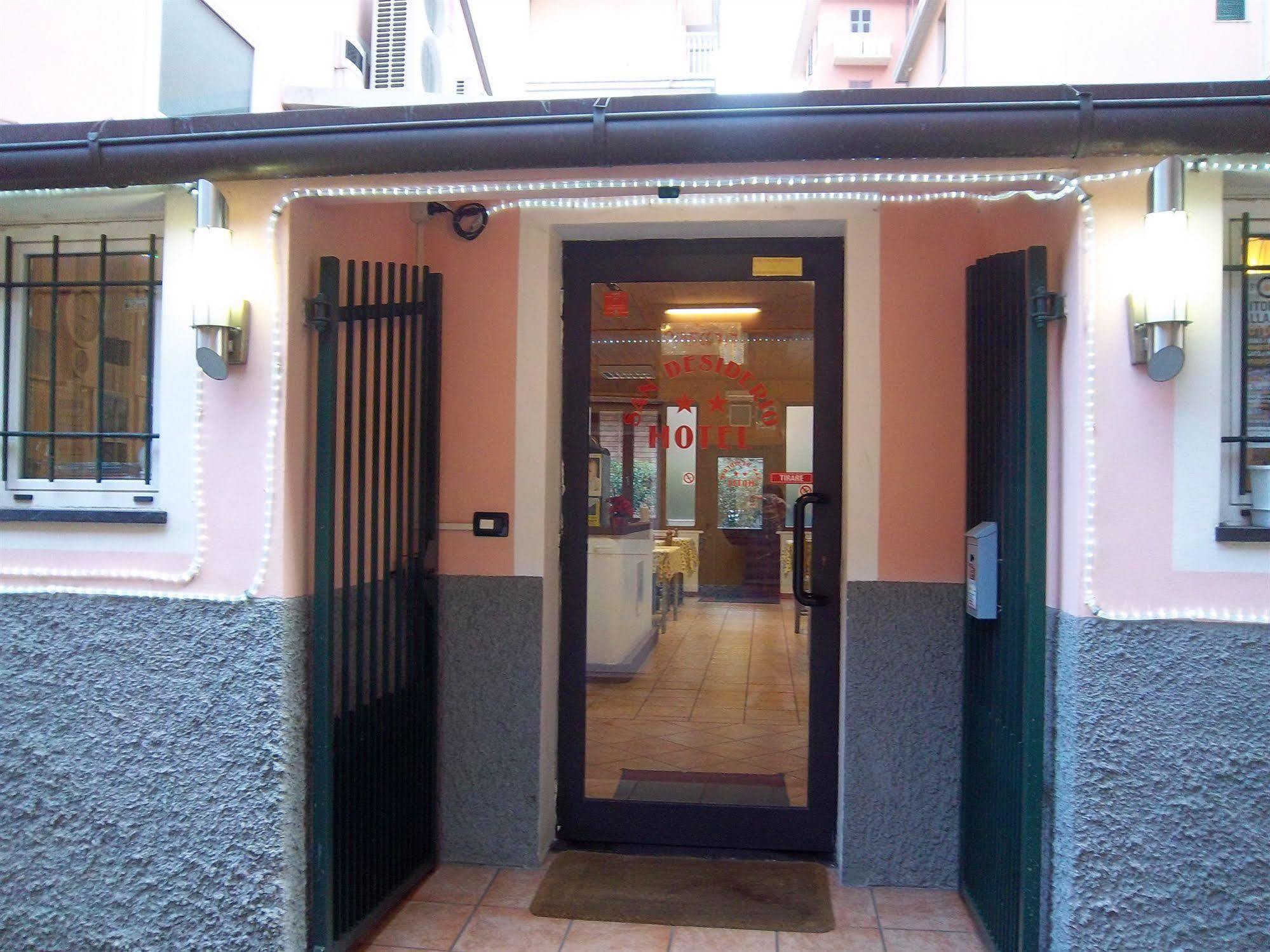 Hotel San Desiderio ラッパロ エクステリア 写真